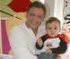 Le producteur Valéry Zeitoun et son épouse Sandra vous présente... leur fils Dino !