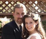Holly Marie Combs et son mari David Donoho lors de leur mariage en février 2004   