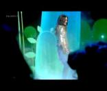 Vanessa Paradis aux NRJ Music Awards sans micro... et sans paroles !