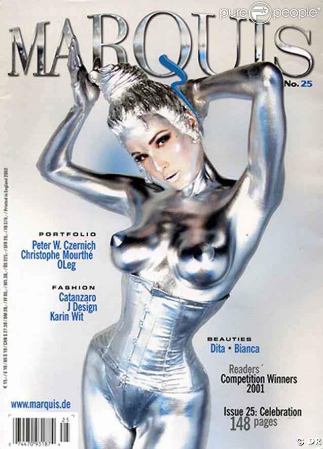 Dita Von Teese juste atomique en couverture de Marquis ! 
