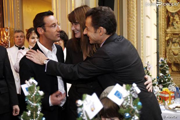 Billy avec Nicolas Sarkozy et Carla Bruni pour le Noël de l'Elysée