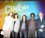 Charlotte Rampling, Linh Dan Pham, Chantal Lauby, Vikash Dhorasoo et Christophe Girard lors de la conférence de presse du Festival Paris Cinéma le 12 juin 2009