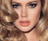 Doutzen Kroes tellement glamour pour 