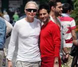 Marc Jacobs, le dr. Fred Brandt et Lorenzo Martone (au fond) le 14 juin 2009 à New York