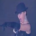 Plus Belle La Vie : découvrez Luna en chanteuse de cabaret très sexy !
