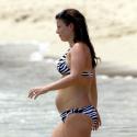 Coleen Rooney, la femme Wayne... une bien charmante femme enceinte en bikini !