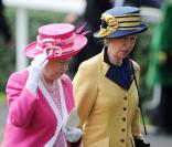 Elizabeth II et la princesse Anne au Royal Ascot. 17/06/09