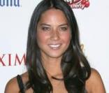 La très jolie Olivia Munn...