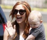 Ashlee Simpson et Pete Wentz emmènent leur petit Bronx au Parc à l'occasion du Time For Heroes le 7 juin 2009