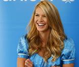 Elle Macpherson fête les 10 ans d'un programme de l'UNICEF