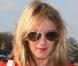 Ludivine Sagnier ne jure que par les lunettes aviateurs