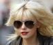 Taylor Momsen préfère les lunettes aviateurs pour parfaire son look : bien joué !