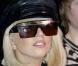 Lady Gaga ne connait pas la sobriété.. elle le prouve encore une fois avec ses lunettes très originales !