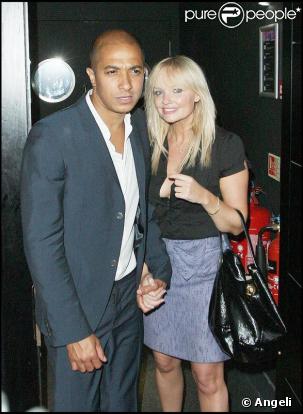 Emma Bunton et Jade Jones à la sortie du Vanilla Club où s'est déroulé l'anniversaire de Cheryl Cole à Londres le 1er juillet 2009