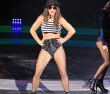 Britney Spears lors de son premier concert à Bercy le 4 juillet 2009 : une tenue pas vraiment chic... Non ? 