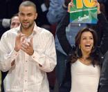 Eva Longoria et Tony Parker lors d'un match de basket : un sport qu'ils adooooorent ! 