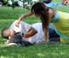 Pause tendresse pour Eva Longoria et Tony Parker à Central Park en juin 2008, presque un an après leur union à Paris 