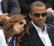 Eva Longoria et Tony Parker à Roland-Garros le 7 juin 2009. Eva sait qu'elle peut compter sur une épaule confortable quand elle a un petit coup de fatigue... 