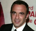 Nikos Aliagas sera dans Qui veut gagner des millions ? 