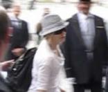 Madonna est à Paris avec sa fille Mercy, à l'hôtel Le Ritz