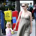 Heidi Klum  : Elle joue au football... enceinte ! Tout pour le plaisir de ses petits !! Regardez !