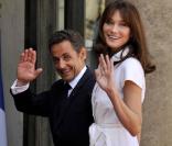 Nicolas Sarkozy et Carla Bruni arrivent à L'Elysée après avoir assisté au défilé du 14 juillet. 14/07/07