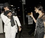Demi Moore se fait filmer par son mari Ashton Kutcher aux 18 ans de Scout LaRue. 17/07/09