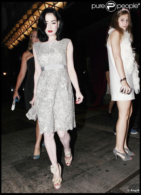 Dita Von Teese aux 18 ans de Scout LaRue. 17/07/09
