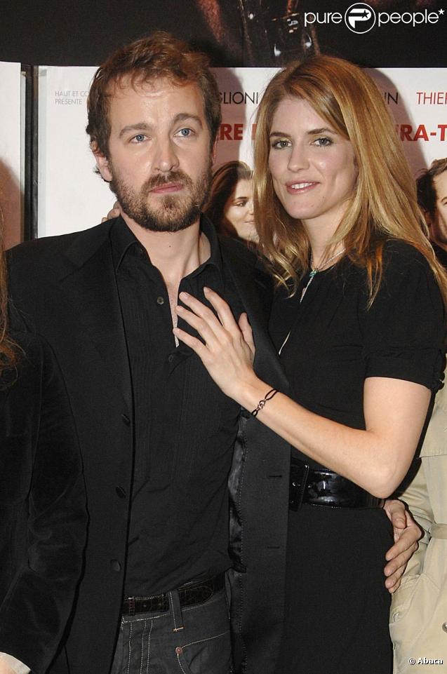 Jocelyn Quivrin et Alice Taglioni ont assisté au mariage de Jean Dujardin et Alexandra Lamy le 25 juillet 2009.