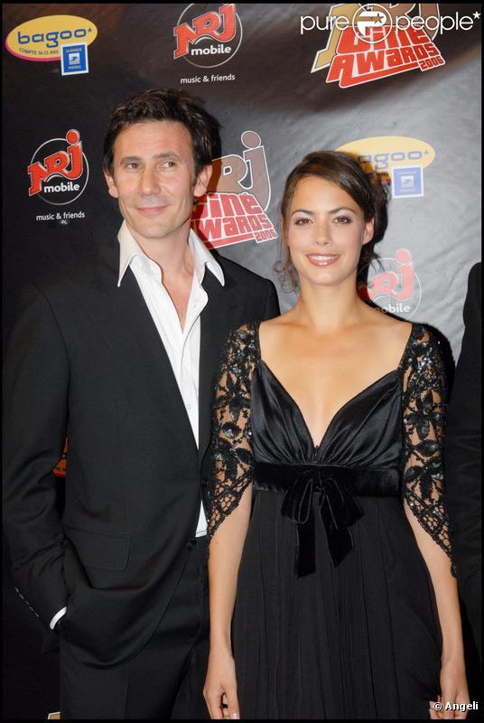 Bérénice Bejo et son époux Michel Hazanavicius ont assisté au mariage de Jean Dujardin et Alexandra Lamy le 25 juillet 2009.