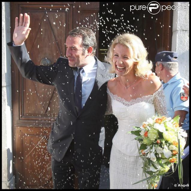 Mariage de Jean Dujardin et Alexandra Lamy. 25/07/09