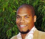 Tariq Abdul Wahad, en 2004, alors joueur des Mavericks de Dallas
