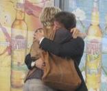 Virginie Efira et Clovis Cornillac sur le tournage de L'amour, c'est mieux à deux