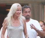 Henri Leconte et son épouse Florentine à Saint-Tropez le 1er août 2009