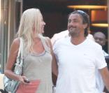 Henri Leconte et son épouse Florentine à Saint-Tropez le 1er août 2009