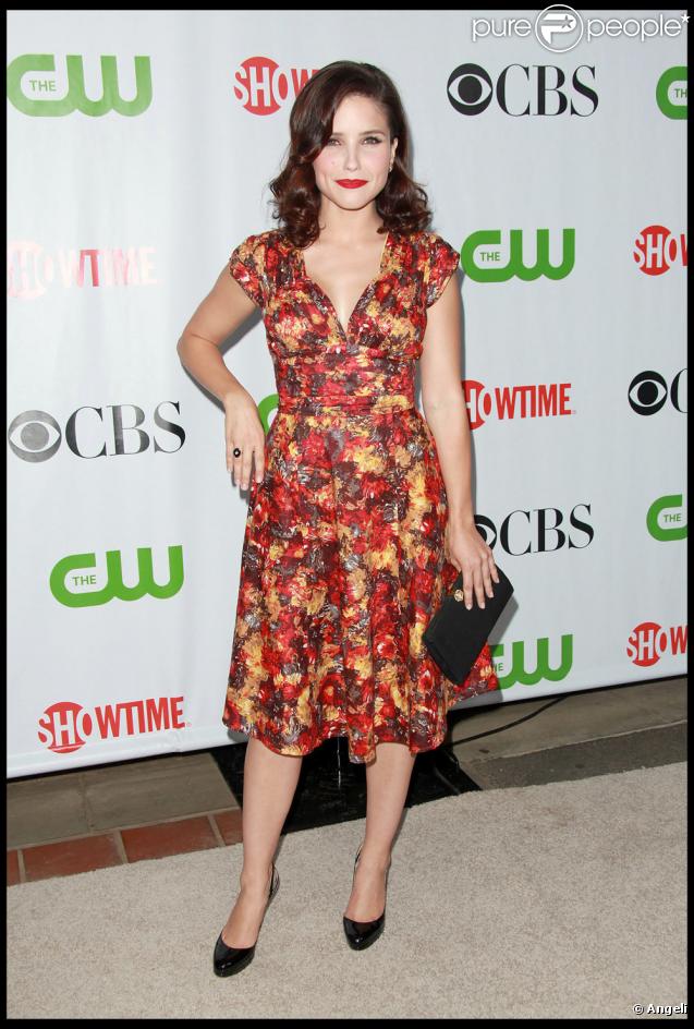 Sophia Bush, des frères Scott, assiste à la soirée CBS/CW/Showtime, à  Pasadena, en Californie