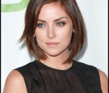 Jessica Stroup, de 90210, assiste à la soirée CBS/CW/Showtime, à  Pasadena, en Californie