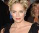 Quand la superbe Sharon Stone, 51 ans... s'affiche totalement nue ! Magnifique !
