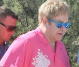 Elton John au Club 55 à Saint-Tropez, le 6 août 2009