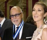 Pour sa tranquilité et celle de sa famille, son mari René et son fils de 8 ans, René Charles, Céline Dion n'hésite pas à  louer un hôtel entier pour ses vacances. 