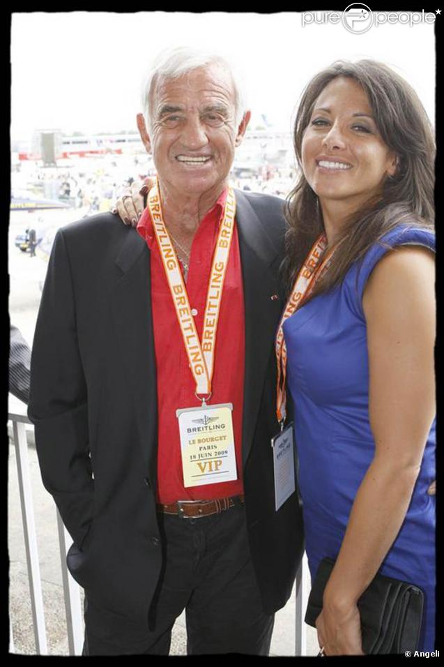 Jean-Pal Belmondo et Barbara Gandolfi... inséparables depuis un an, malgré les problèmes de la belle brune avec la justice belge...