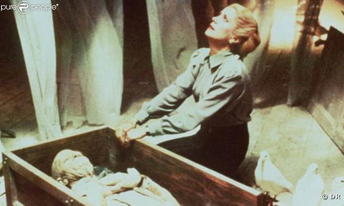 Catherine Deneuve dans  Les Prédateurs  !
