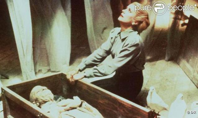 Catherine Deneuve dans  Les Prédateurs  ! 