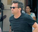 Matthew Perry sort de chez le médecin (Beverly Hills - 13 août 2009)