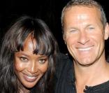 Naomi Campbell et son compagnon Vladislav Doronin arrivant au VIP Room de Saint-Tropez le 15 août 2009