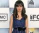 Zooey Deschanel a également choisi une ceinture noeud pour un effet superbe ! 