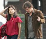 Freida Pinto et Josh Brolin sur le tournage du film de Woody Allen à Londres le 24 août 2009