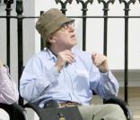 WoodyAllen sur le tournage de son film à Londres le 24 août 2009