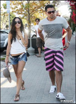 Jesse Metclafe et Nadine Vinzens à Malibu en amoureux le 30/08/09
