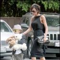 Victoria Beckham : son fils Romeo fête ses 7 ans sans son papa, alors que le petit Cruz se prend pour un cosmonaute... (réactualisé)